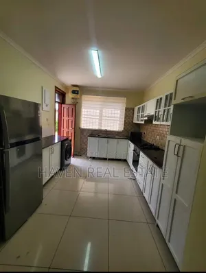 Furnished 4bdrm Villa in Oyster Bay for rent
