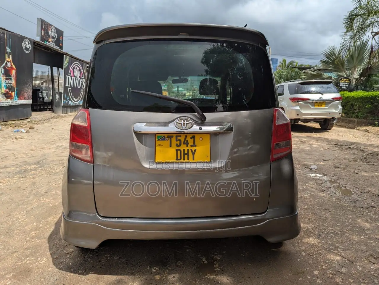 Toyota Ractis 2007 Gray