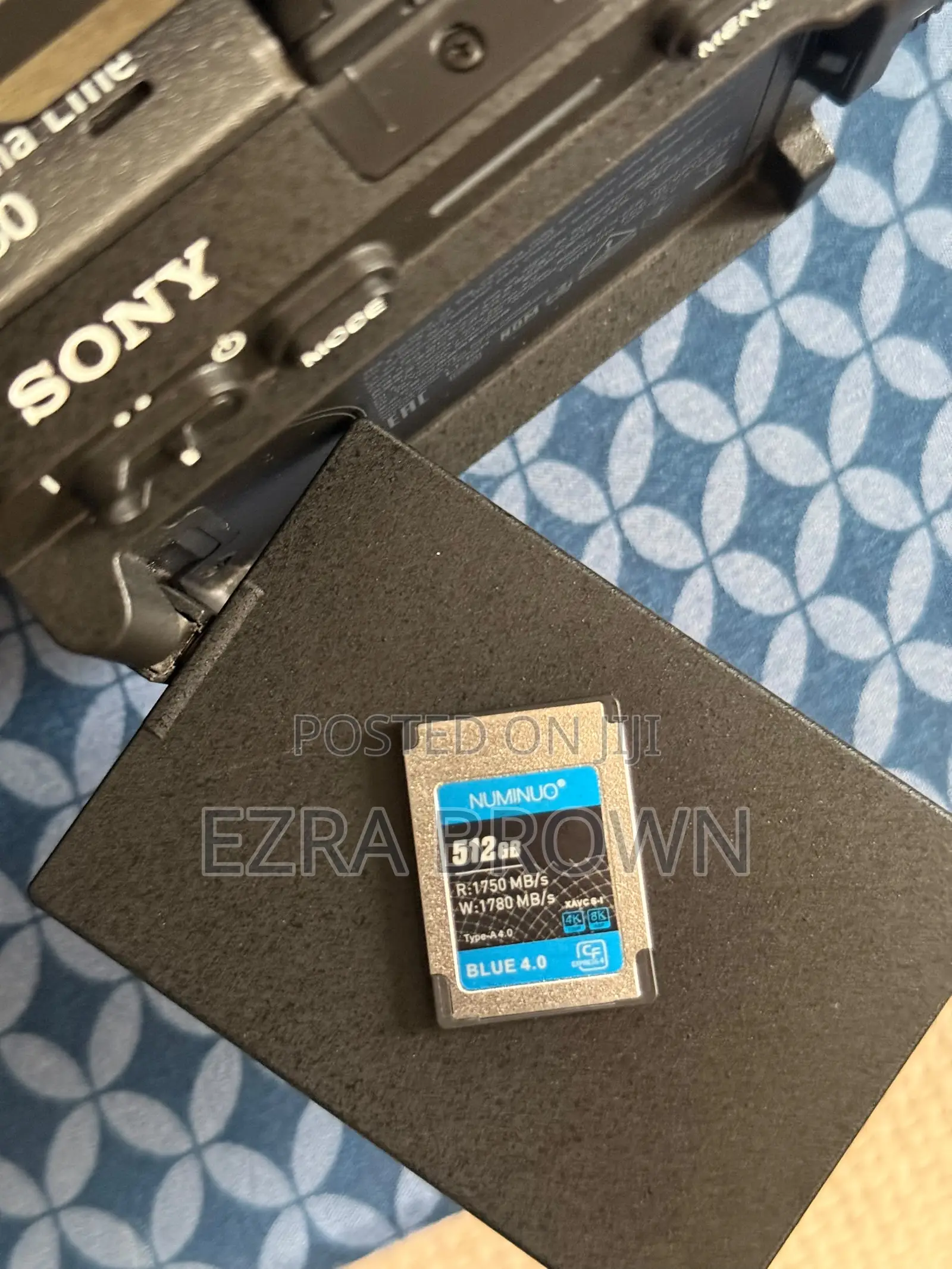 Sony Fx30 Cinema Camera + Cf Express 512 Gb Card