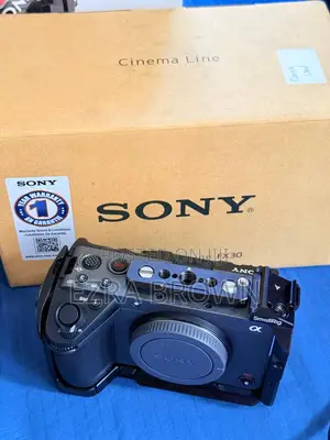 Sony Fx30 Cinema Camera + Cf Express 512 Gb Card