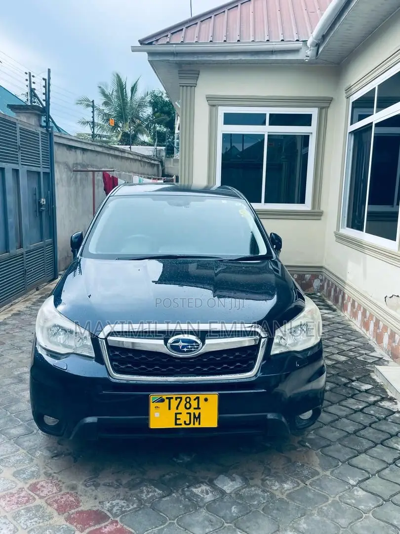 Subaru Forester 2014 Black