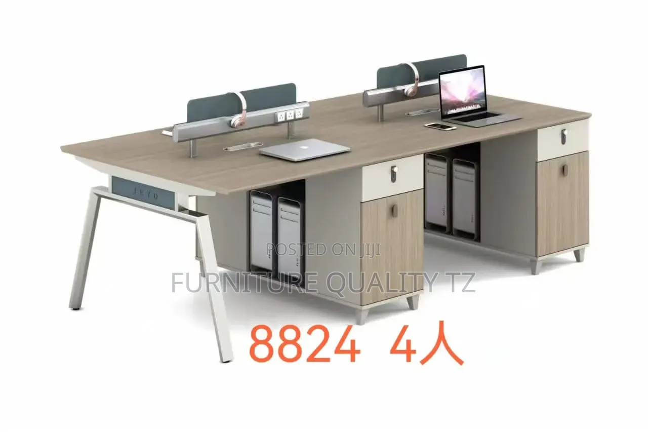 Office Workstation for 4 People