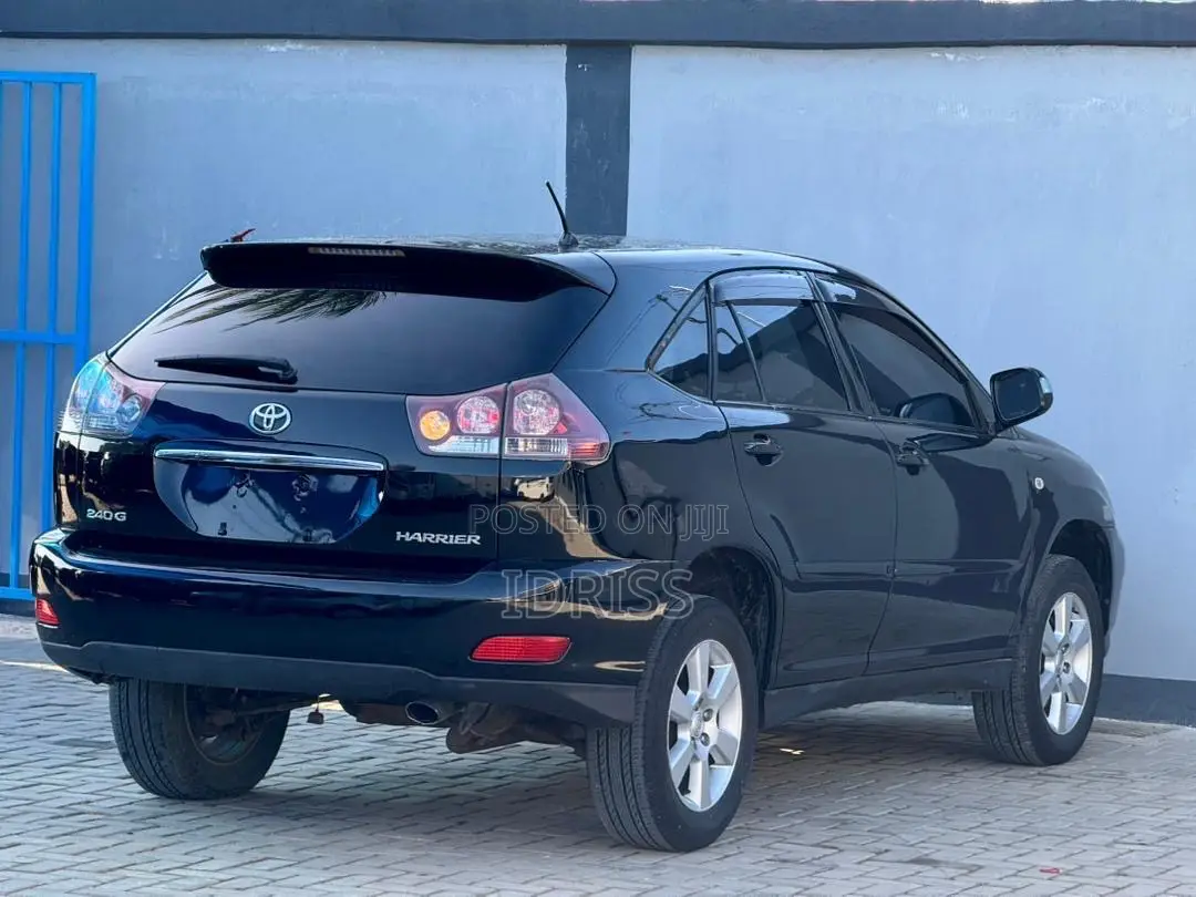 Toyota Harrier 2006 Black