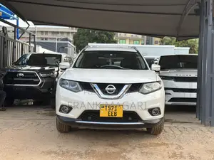 Nissan X-Trail 2013 White