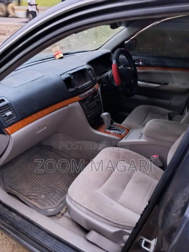 Toyota Mark II 2003 Gray