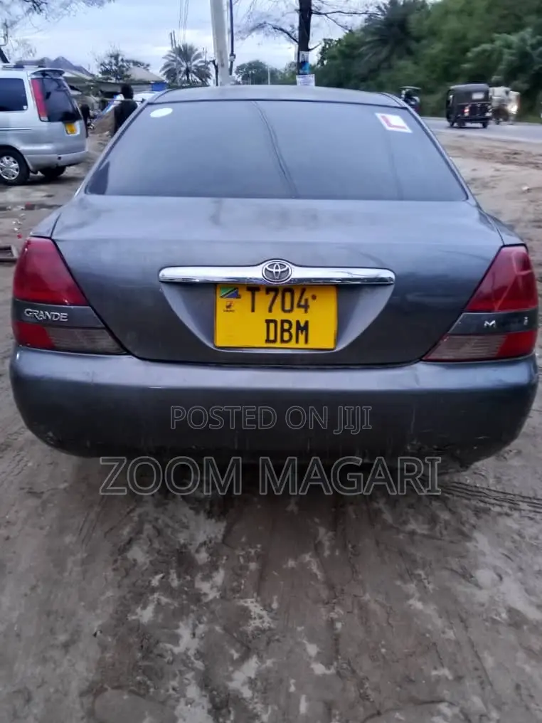 Toyota Mark II 2003 Gray