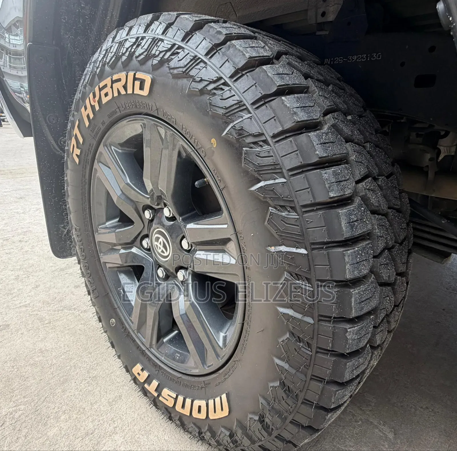 Toyota Hilux 2021 Beige