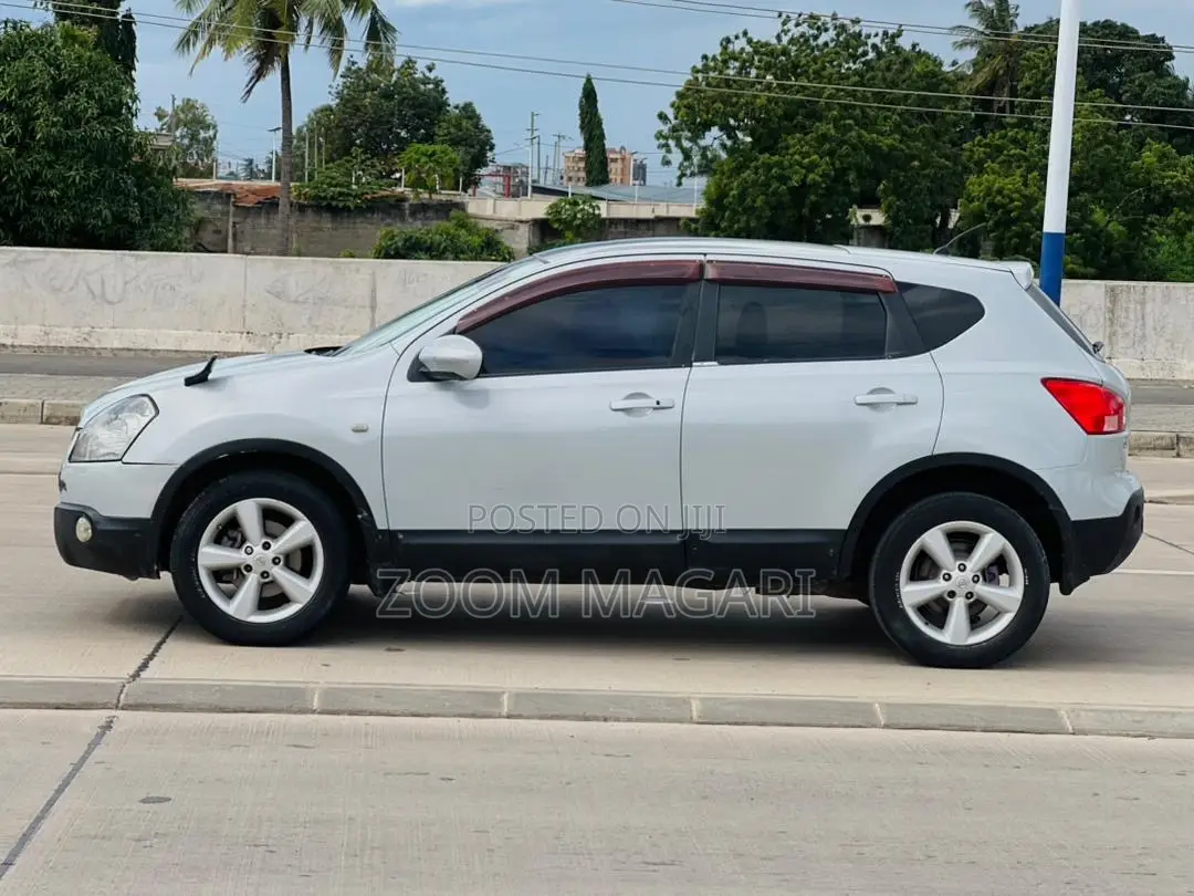 Nissan Dualis 2006 Off white