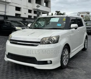 Toyota Corolla Rumion 2011 White