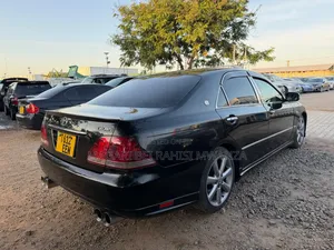 Toyota Crown Royale 2005 Black