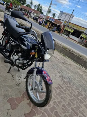 Bajaj Boxer 125 2023 Black