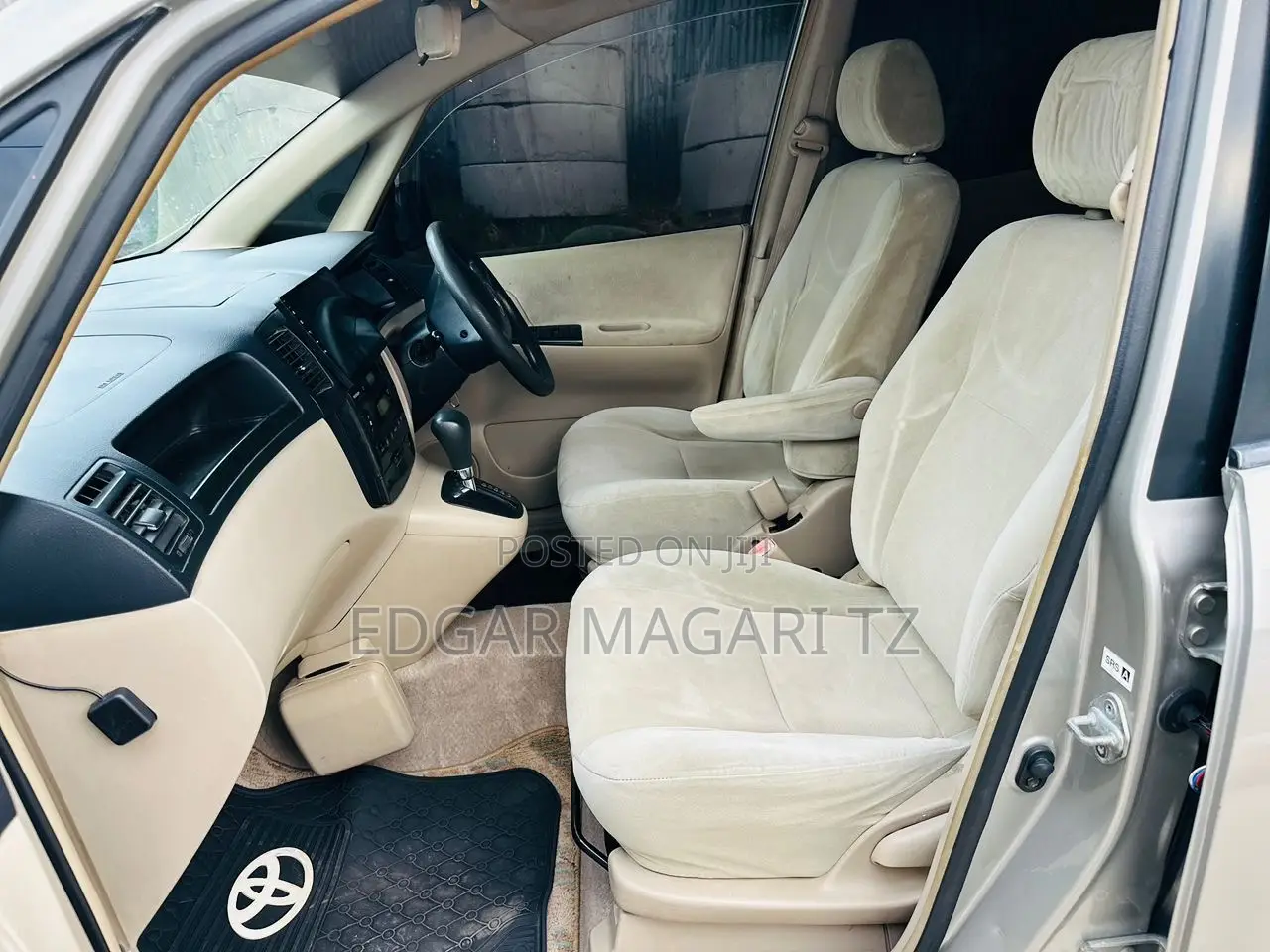 Toyota Corolla Spacio 2004 Silver