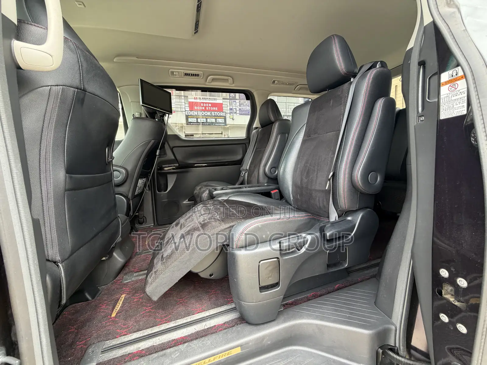 Toyota Alphard 2.4 Petrol FWD 2013 Maroon
