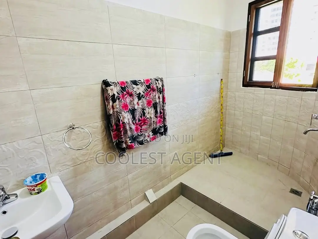 2bdrm Apartment in Coolest Estate, Mikocheni for rent
