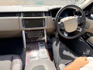 Land Rover Range Rover Vogue 2016 Black