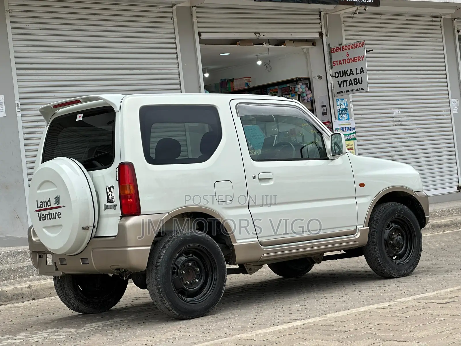 Suzuki Jimny 2001 White