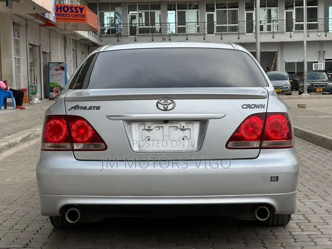 Toyota Crown 2007 Silver