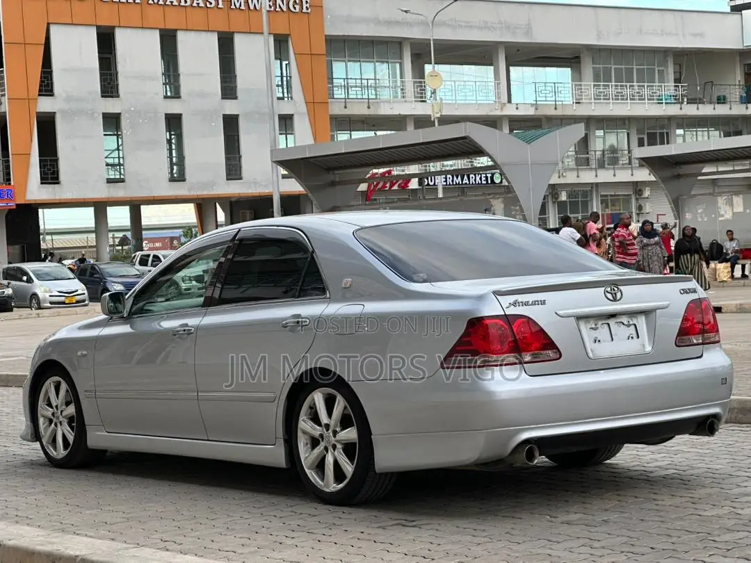 Toyota Crown 2007 Silver