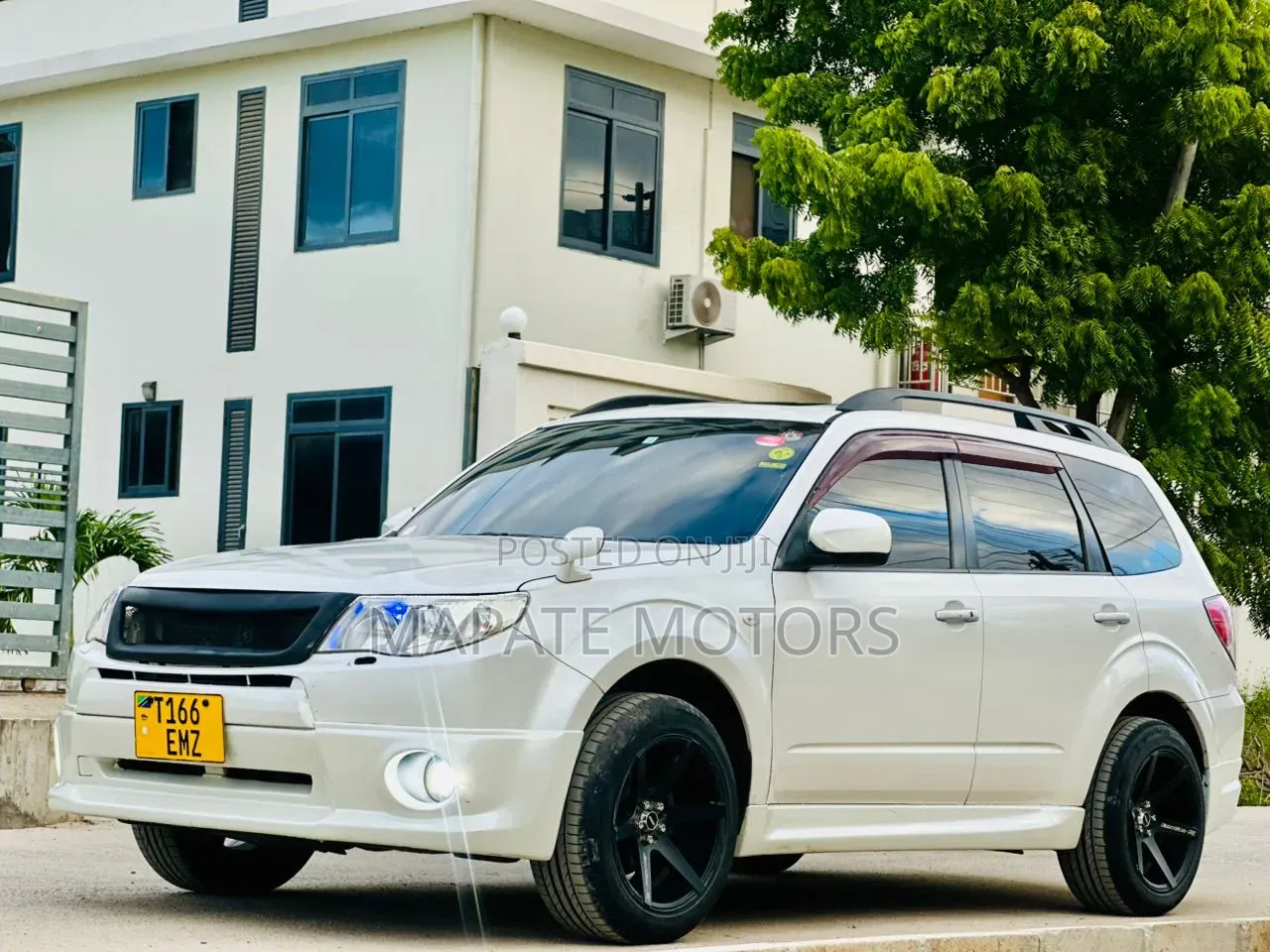 Subaru Forester 2.5XT Limited 2010 White
