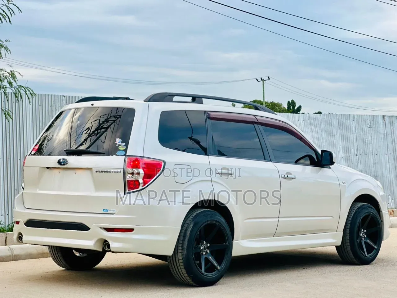 Subaru Forester 2.5XT Limited 2010 White
