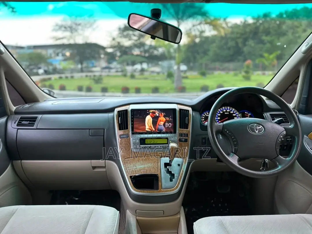 Toyota Alphard 2006 Silver