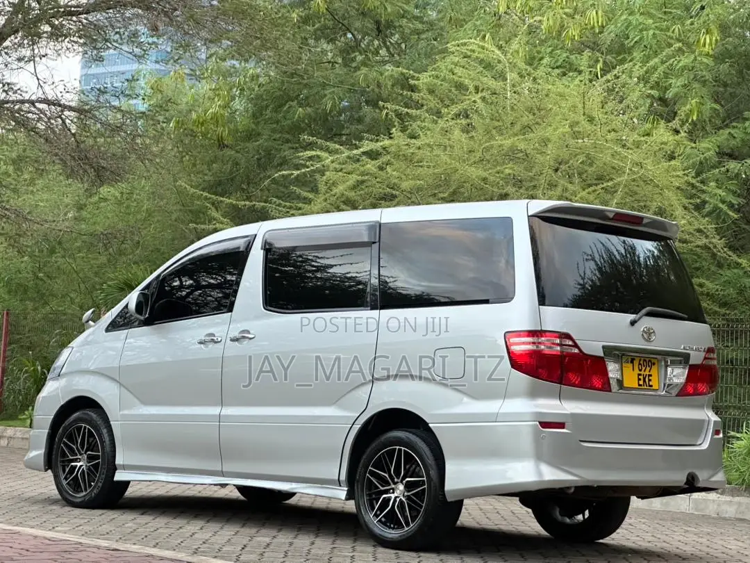 Toyota Alphard 2006 Silver