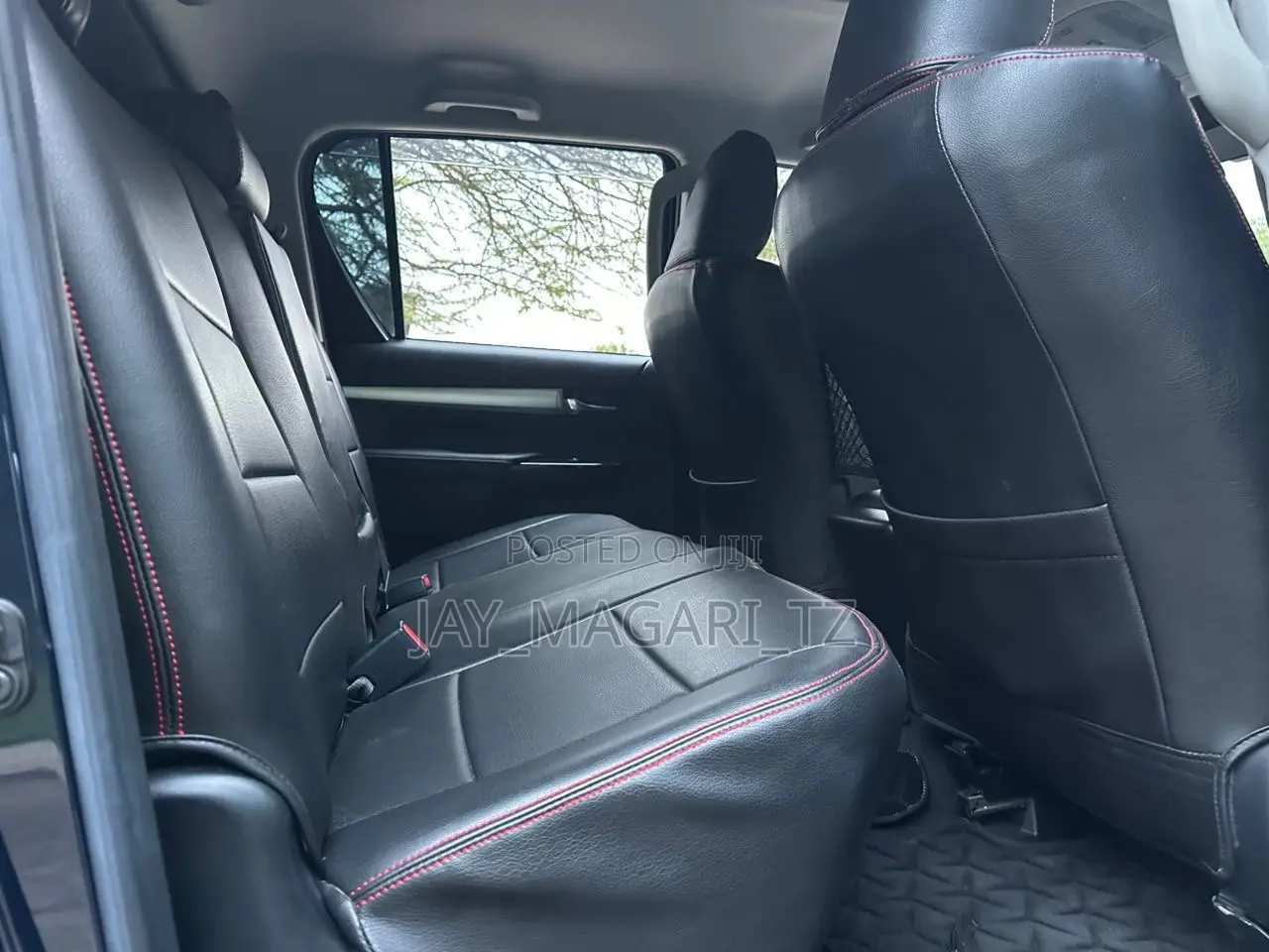 Toyota Hilux 2021 Blue
