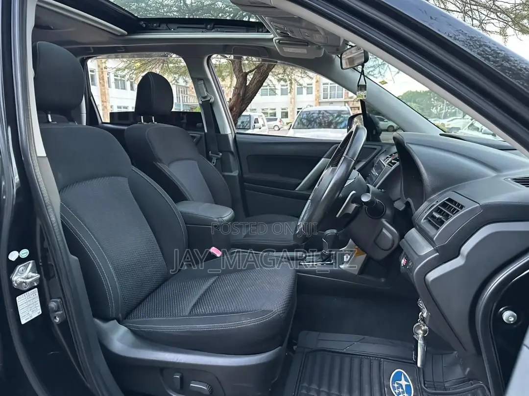 Subaru Forester 2014 Black