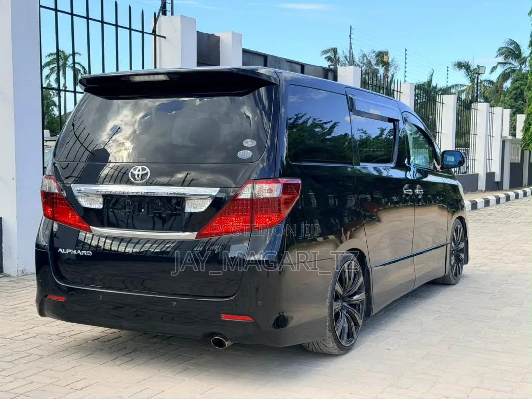 Toyota Alphard 2009 Black