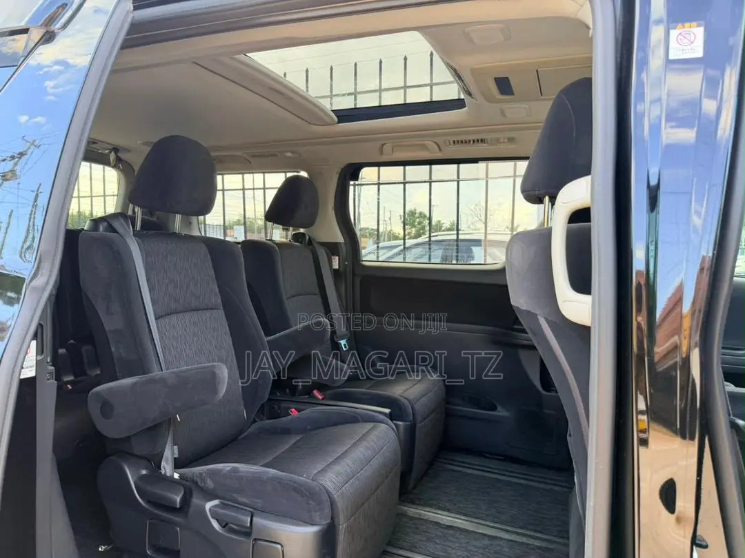 Toyota Alphard 2009 Black