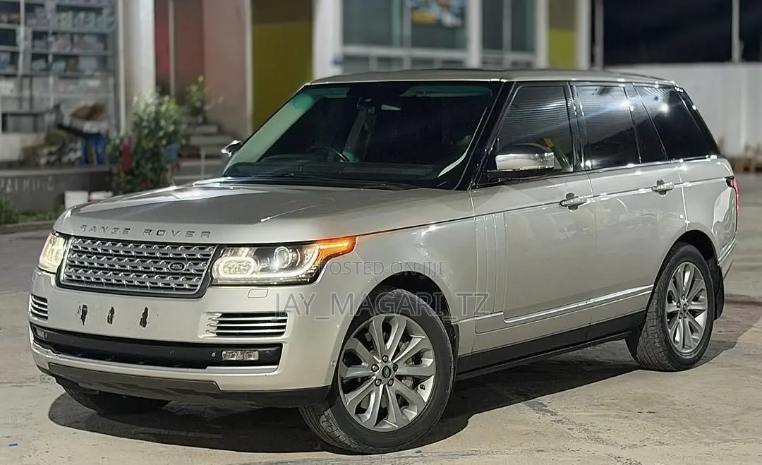 Land Rover Range Rover Vogue 2015 Beige