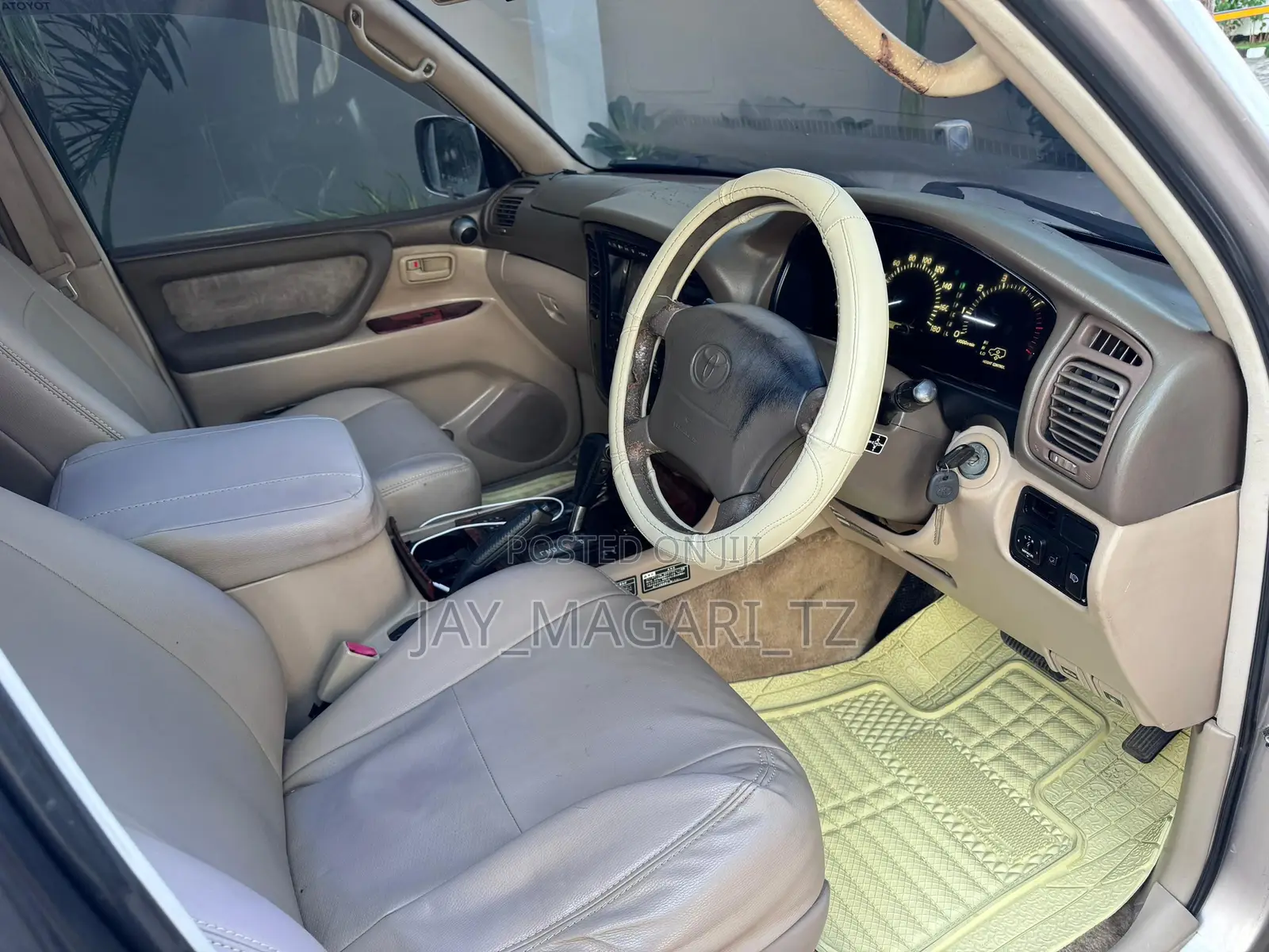 Toyota Land Cruiser 2001 Silver