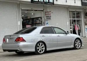 Toyota Crown 2006 Silver