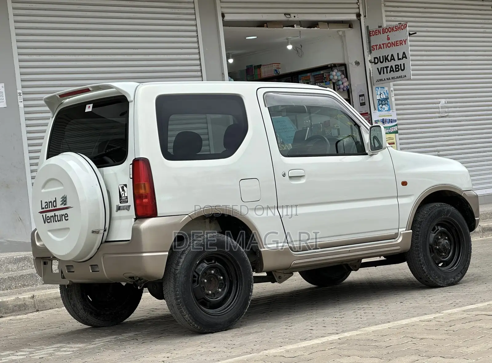 Suzuki Jimny 2001 White
