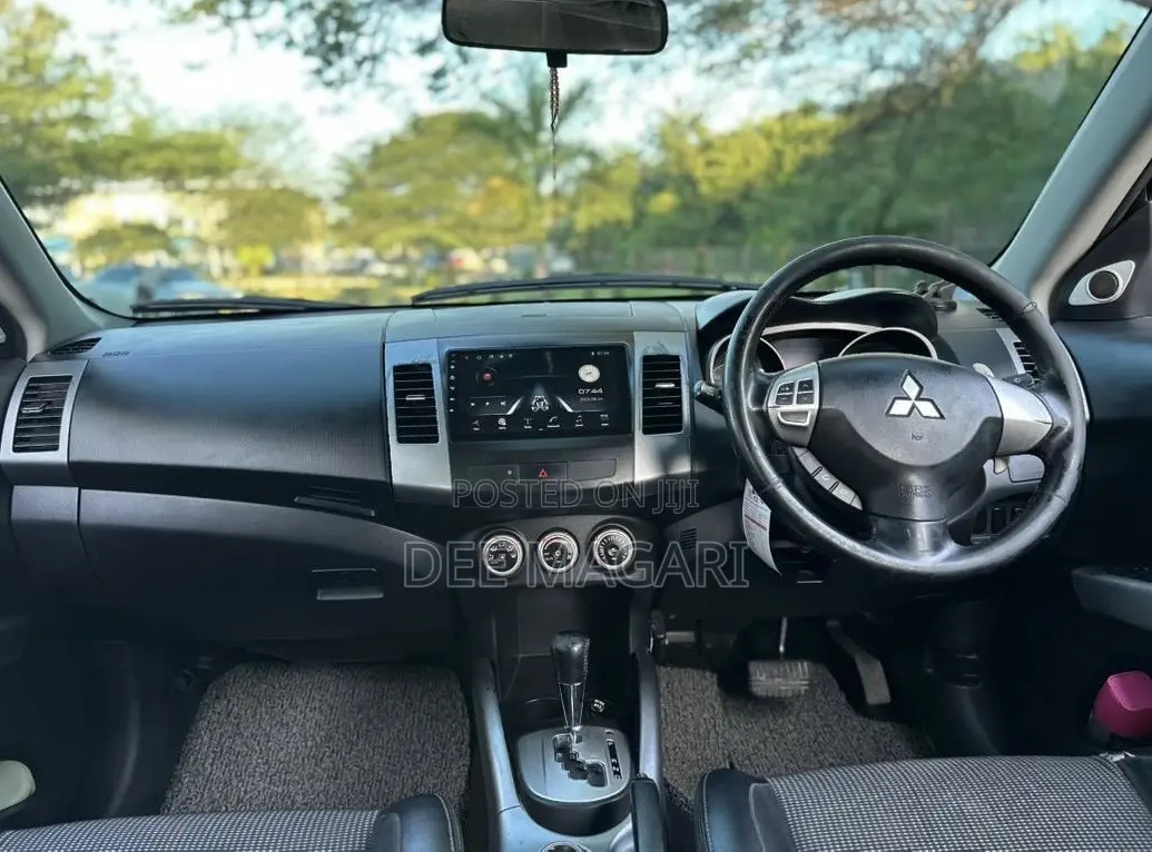 Mitsubishi Outlander 2008 Black