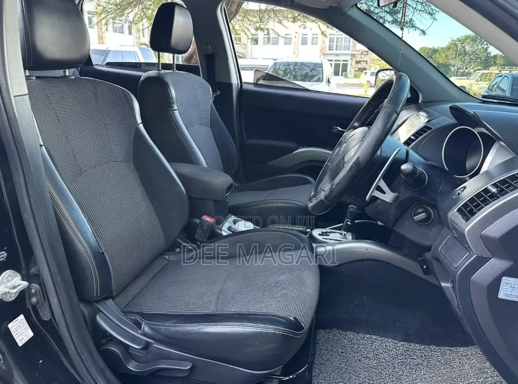 Mitsubishi Outlander 2008 Black