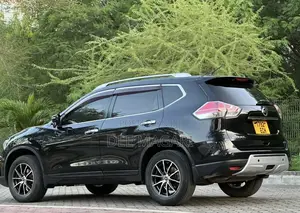 Nissan X-Trail 2013 Black