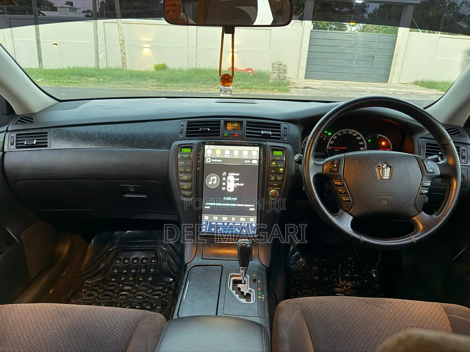 Toyota Crown 2007 Black