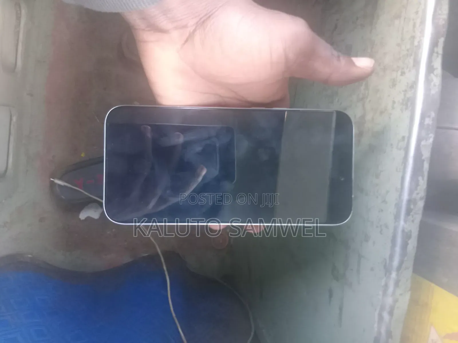 Hisense E70 Pro 128 GB White