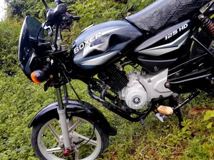 New Bajaj Boxer 125 2025 Black