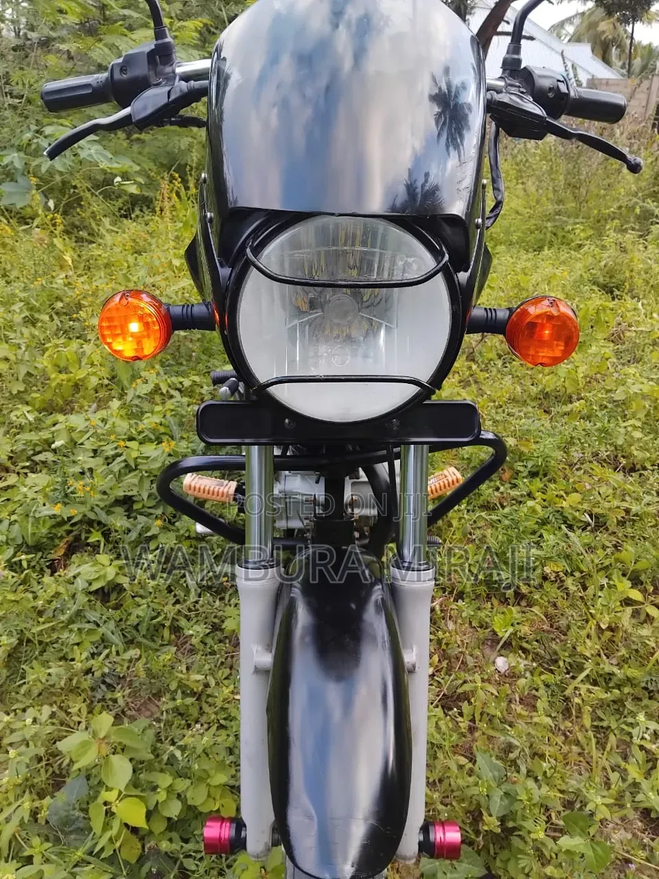 New Bajaj Boxer 125 2025 Black