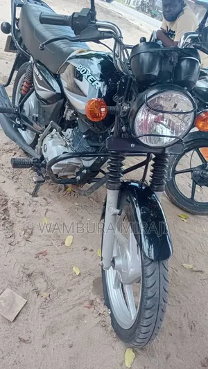 Bajaj Boxer 125 2026 Black