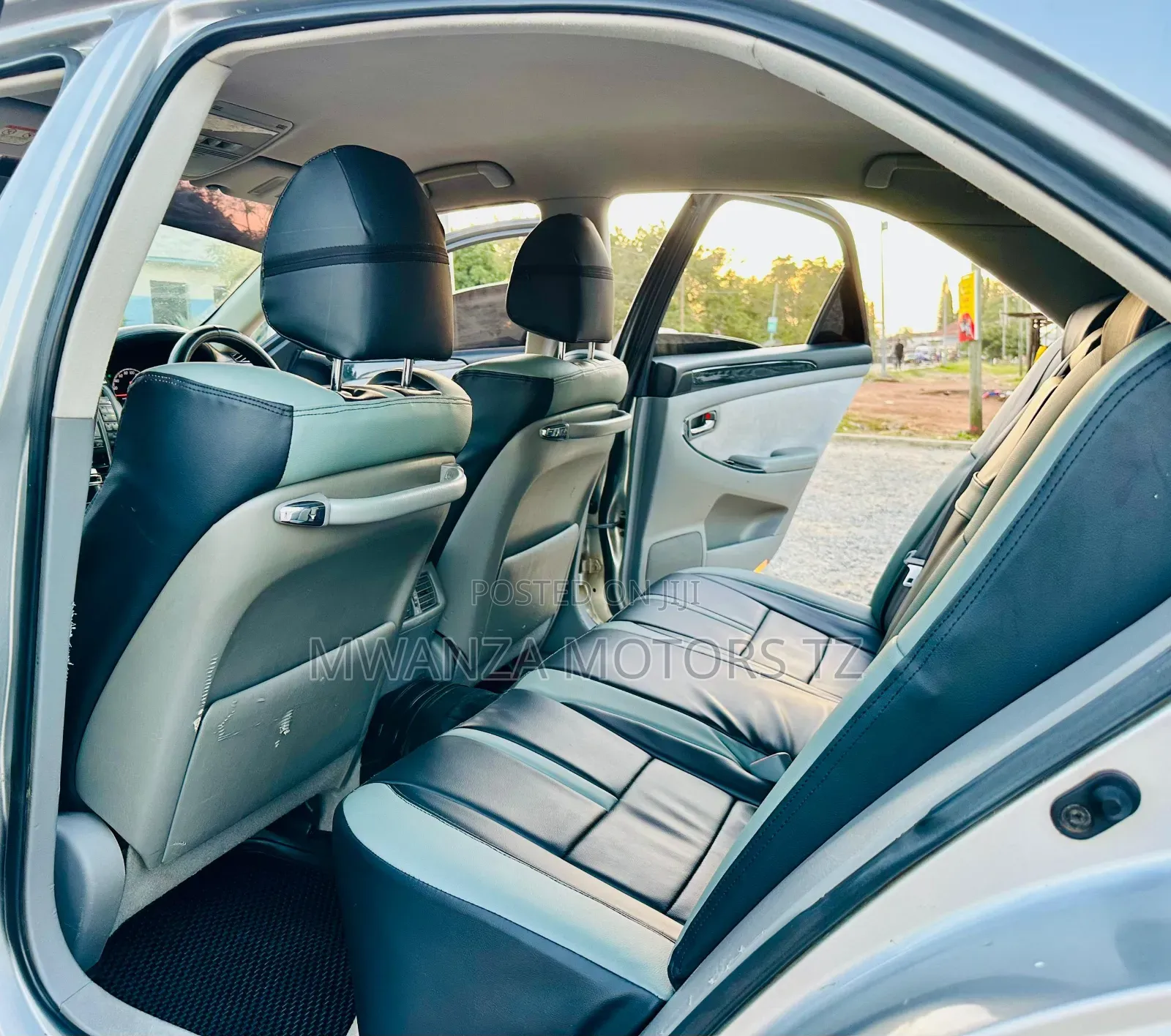 Toyota Crown 2004 Silver