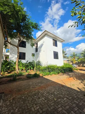 4bdrm Block of Flats in Mchakama Real Estate, Goba for sale