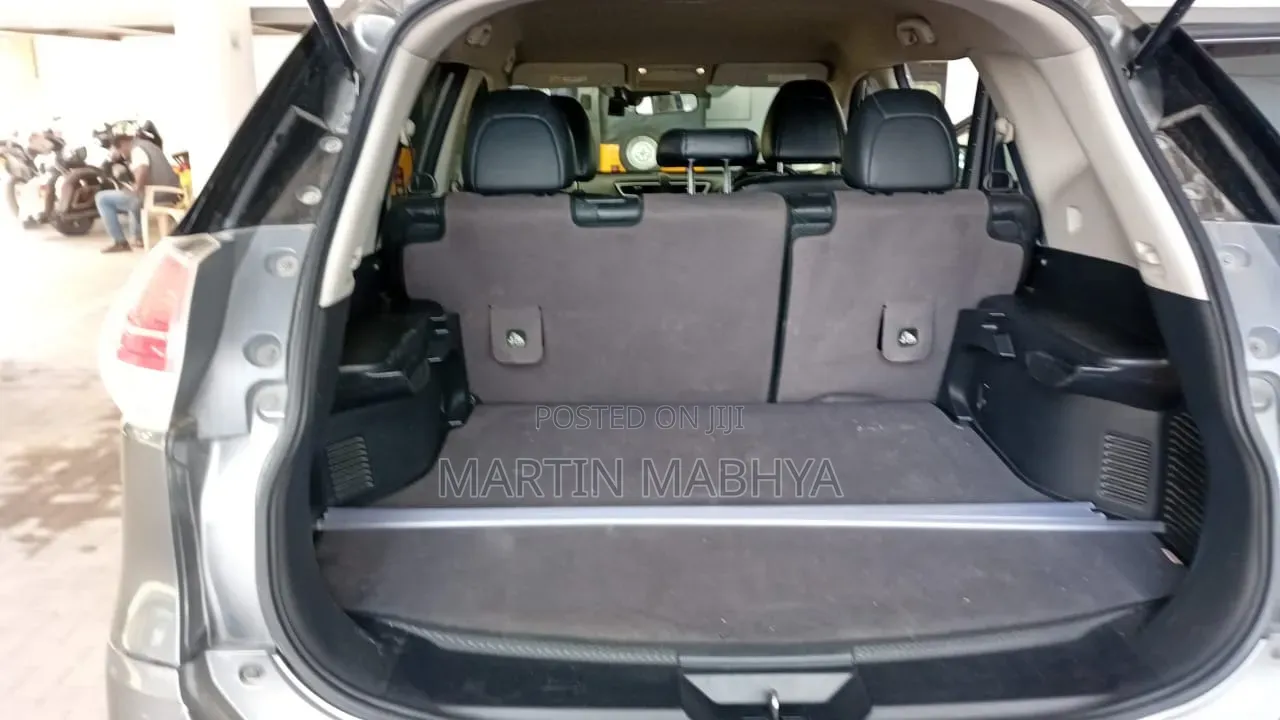 Nissan X-Trail 2.5 Petrol AWD 2015 Gray