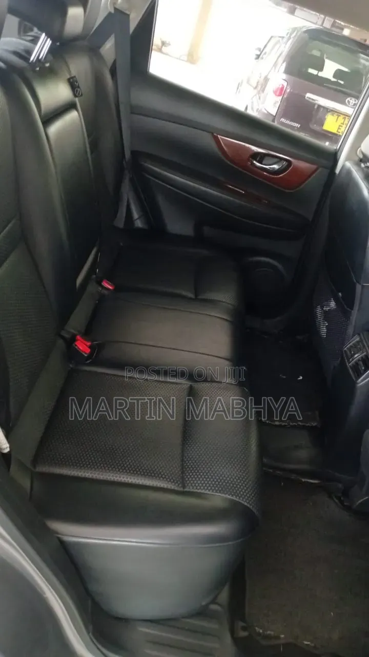 Nissan X-Trail 2.5 Petrol AWD 2015 Gray