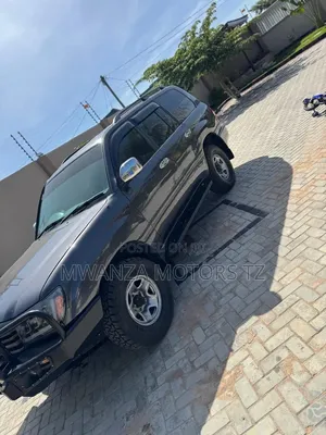 Toyota Land Cruiser 2004 Black