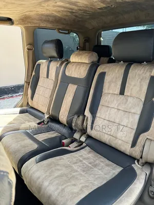 Toyota Land Cruiser 2004 Black