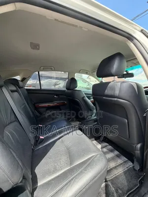 Toyota Harrier 2006 White