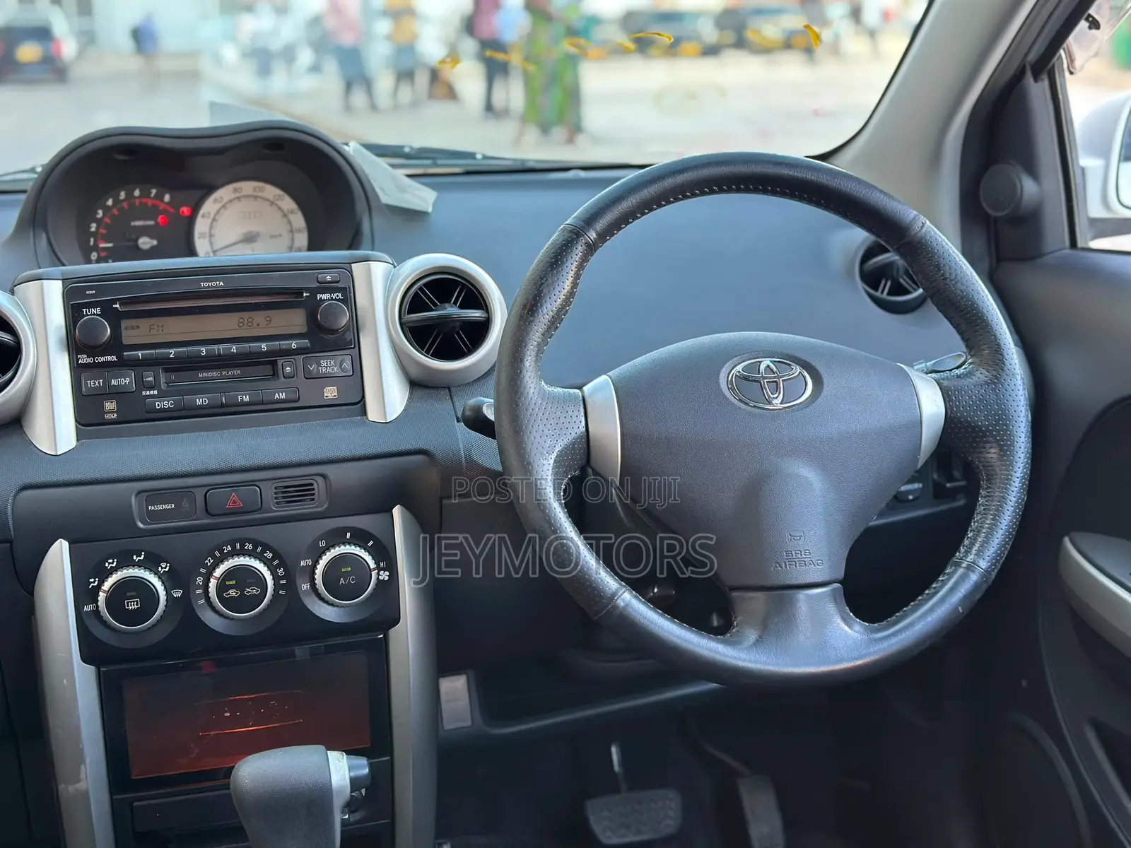 Toyota IST 2003 White